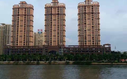 ?？谑虚L(zhǎng)提中心